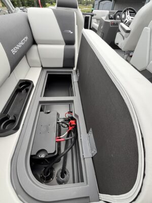 2026 Bennington 22 SSR Snap