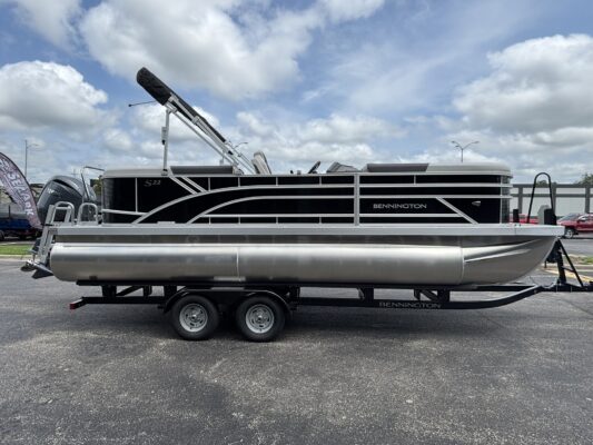 2026 Bennington 22 SSR Snap