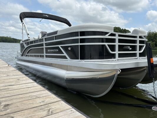 2026 Bennington 22 SSR Snap