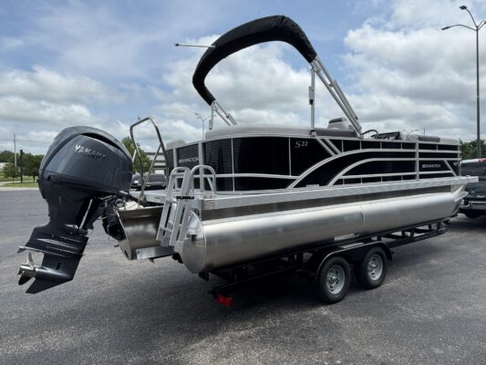 2026 Bennington 22 SSR Snap