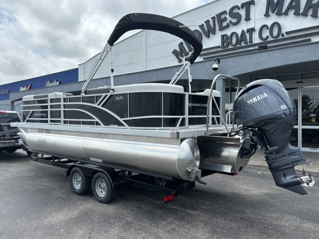2026 Bennington 22 SSR Snap