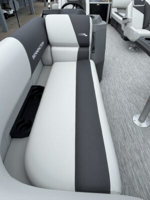 2026 Bennington 22 SSR Snap