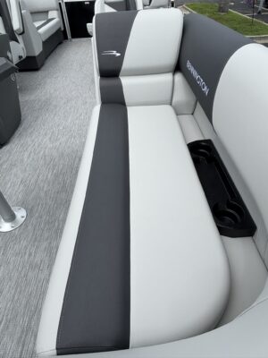 2026 Bennington 22 SSR Snap