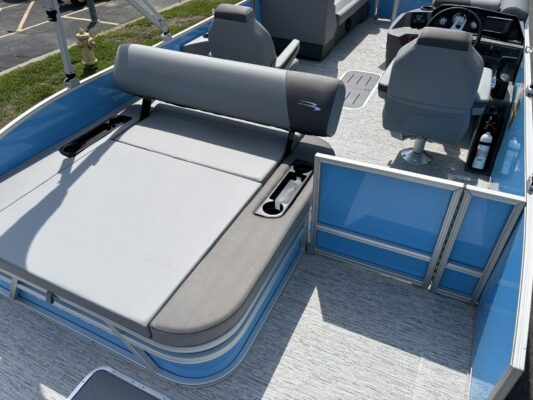 2026 Bennington 22 SSB Base