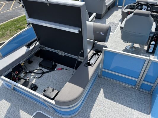 2026 Bennington 22 SSB Base