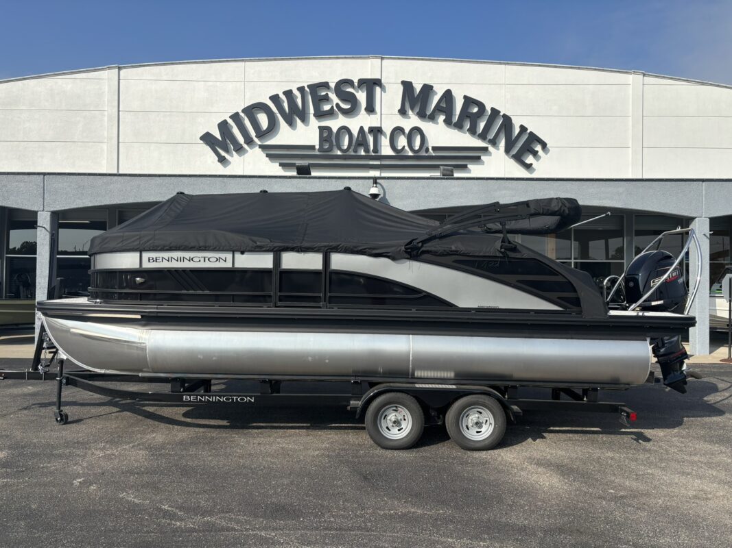 2026 Bennington 22 MSB Base
