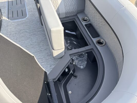 2026 Bennington 22 MSB Base