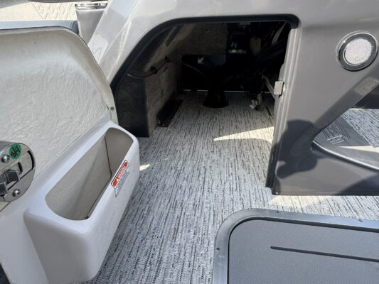 2026 Bennington 22 MSB Base