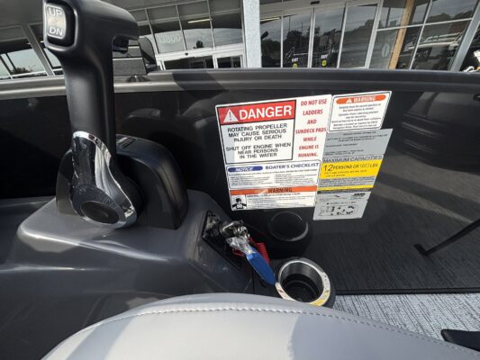 2026 Bennington 22 MSB Base