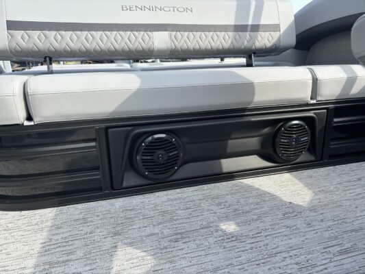 2026 Bennington 22 MSB Base