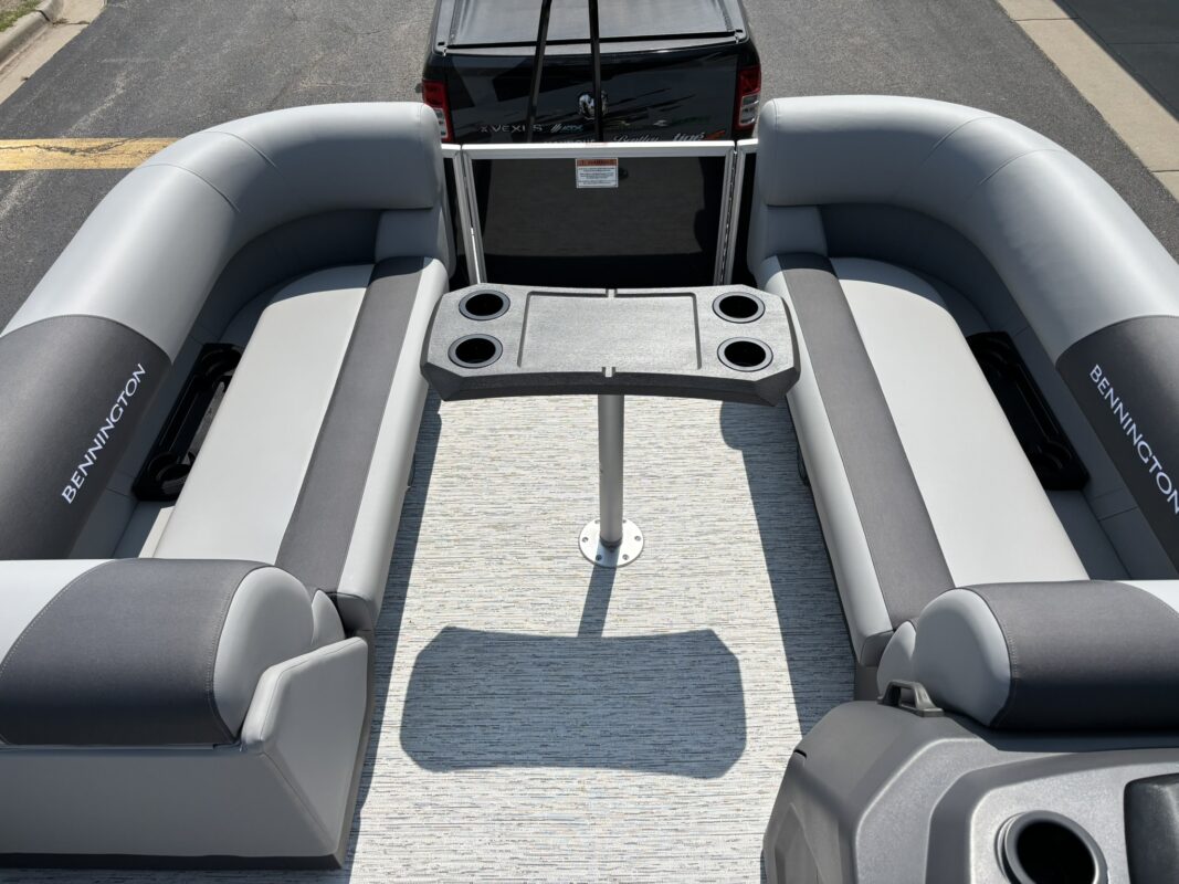 2026 Bennington 22 SSR Exp