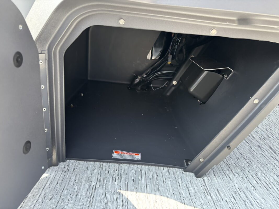 2026 Bennington 22 SSR Exp