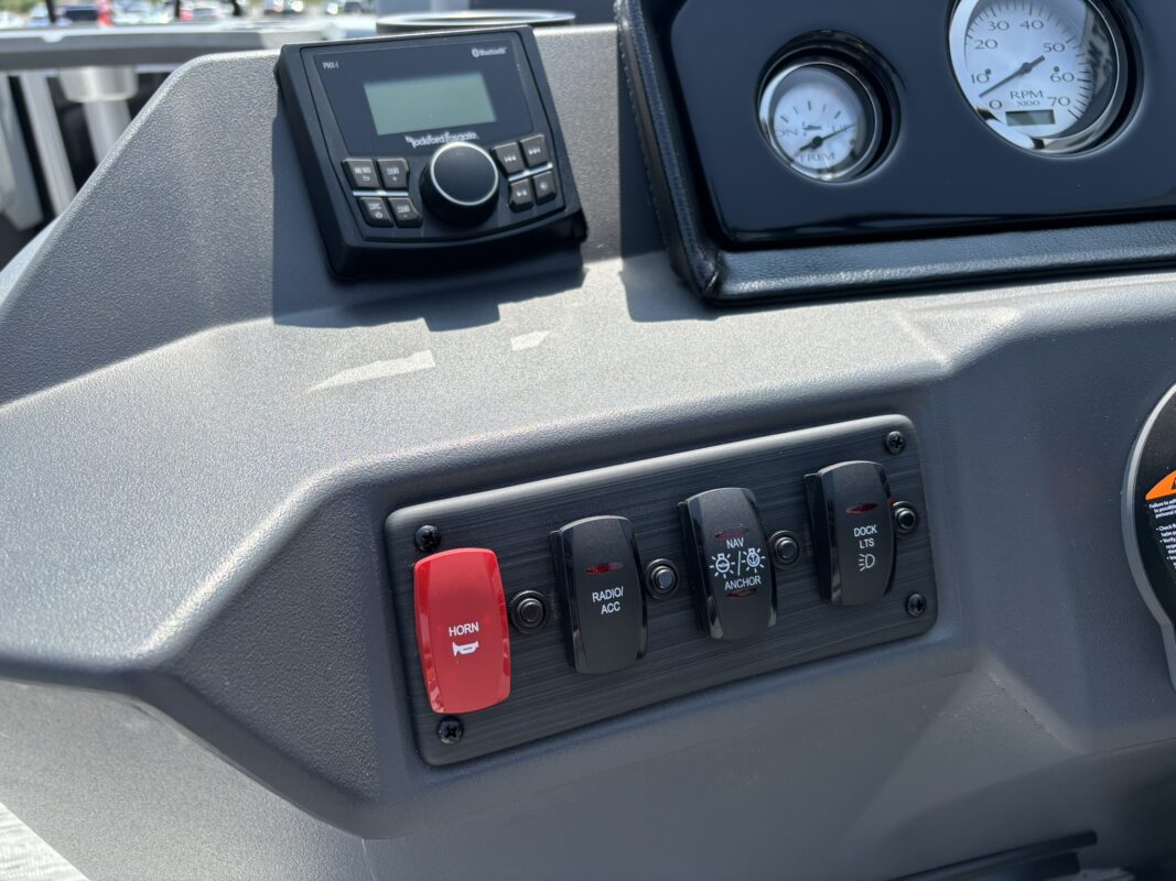 2026 Bennington 22 SSR Exp