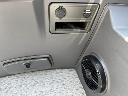 2026 Bennington 22 SSR Exp