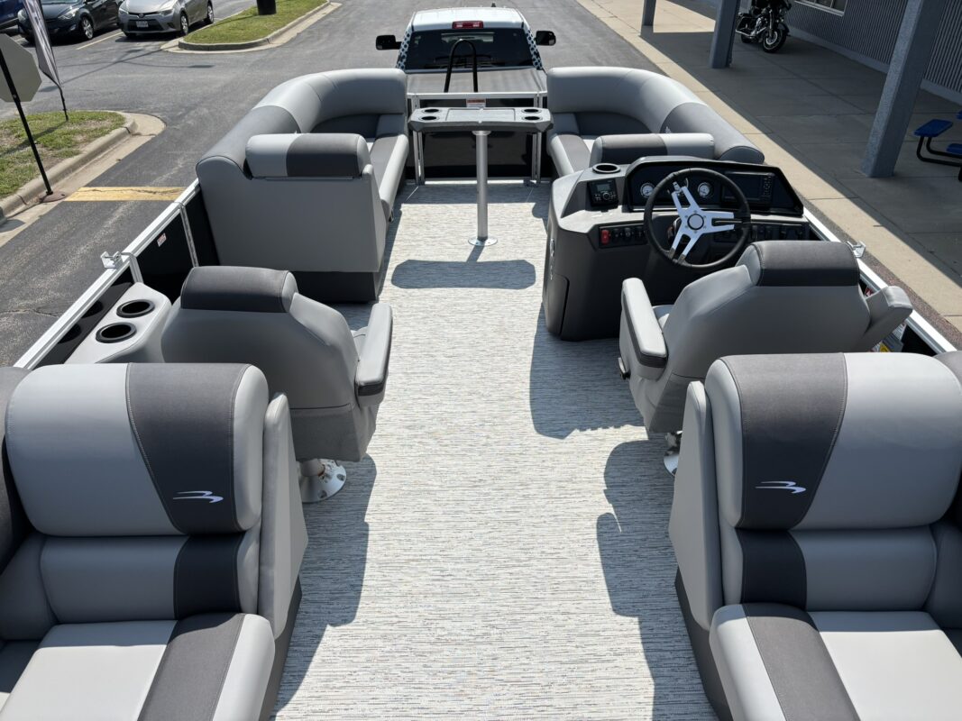 2026 Bennington 22 SSR Exp