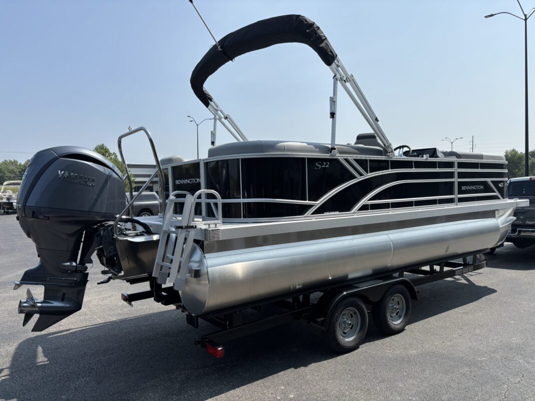 2026 Bennington 22 SSR Exp