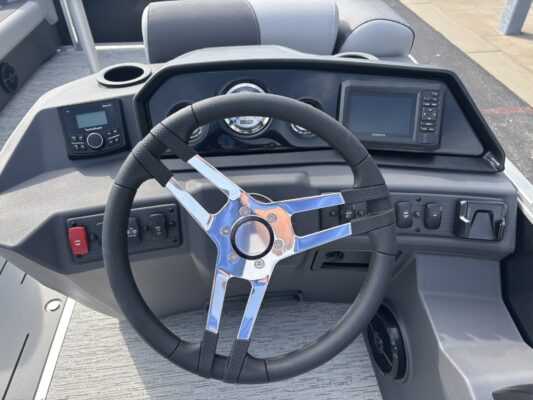 2026 Bennington 22 SSB Base