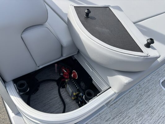 2026 Bennington 22 SSB Base