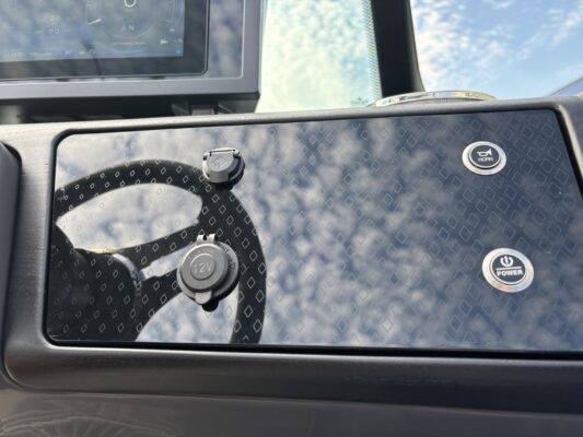 2026 Bennington 22 MFB Base