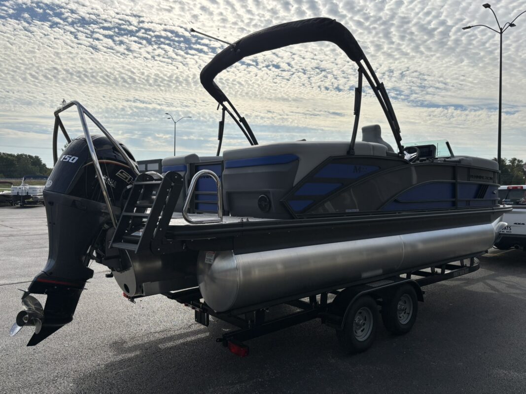 2026 Bennington 22 MFB Base