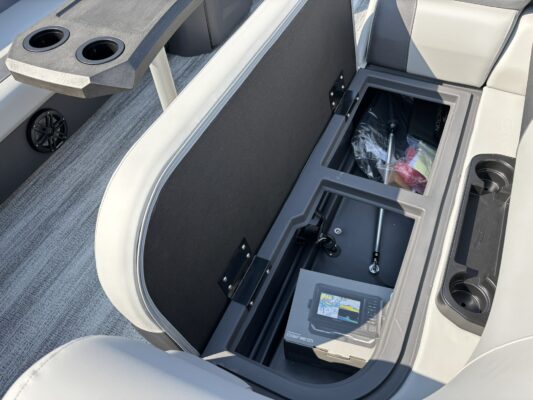 2026 Bennington 22 SSR Sport