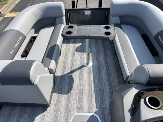 2026 Bennington 22 SSR Sport