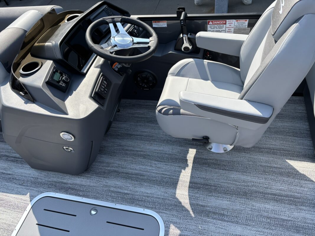 2026 Bennington 22 SSR Sport