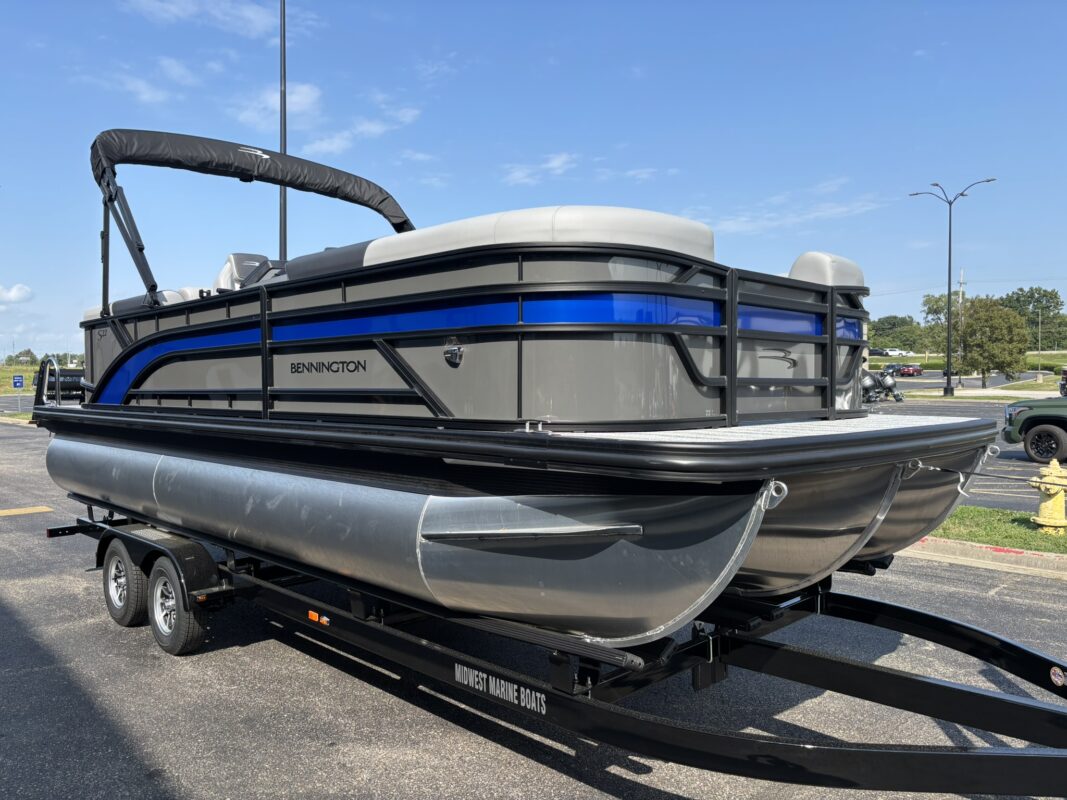 2026 Bennington 22 SSR Sport