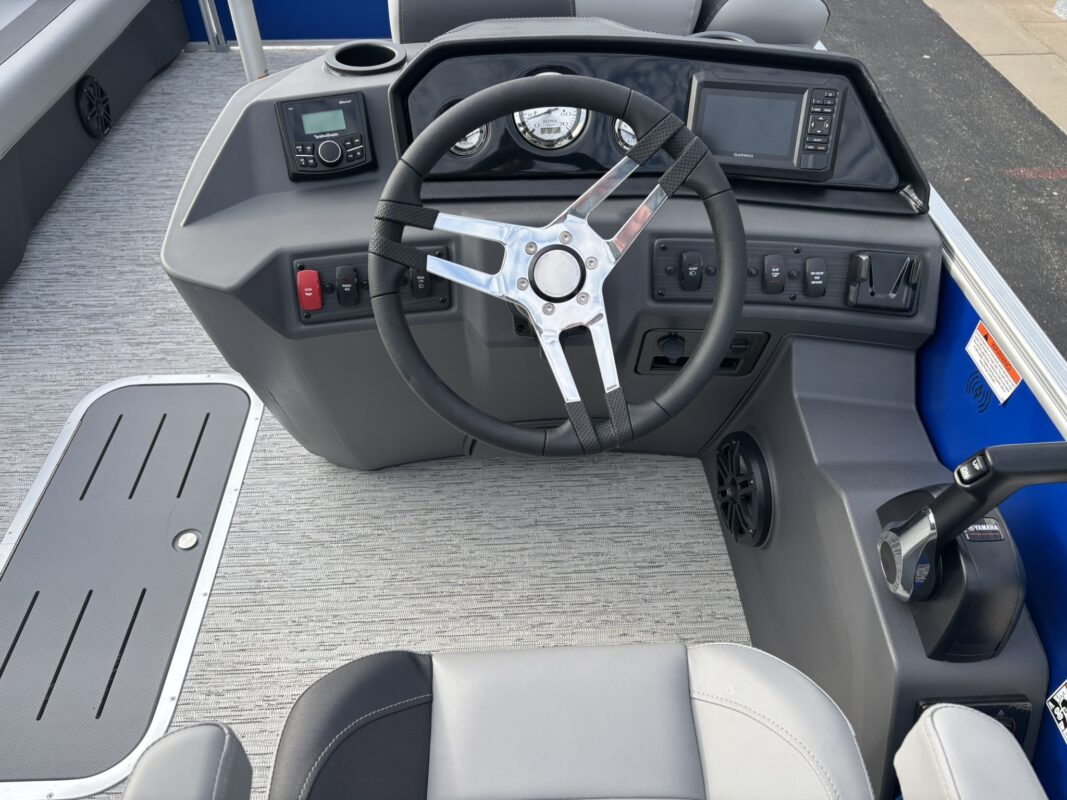 2026 Bennington 22 SSR Base