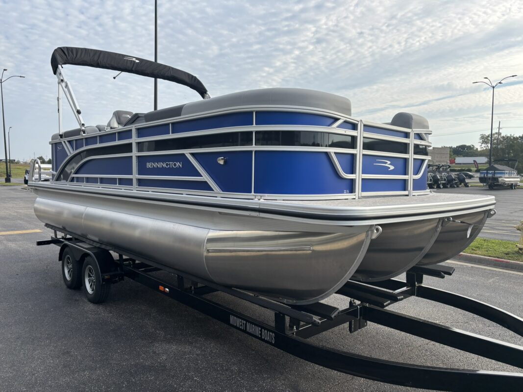 2026 Bennington 22 SSR Base