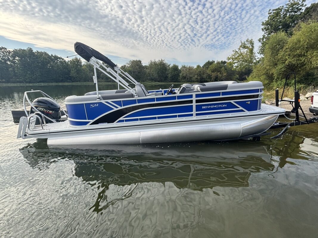 2026 Bennington 22 SSR Base
