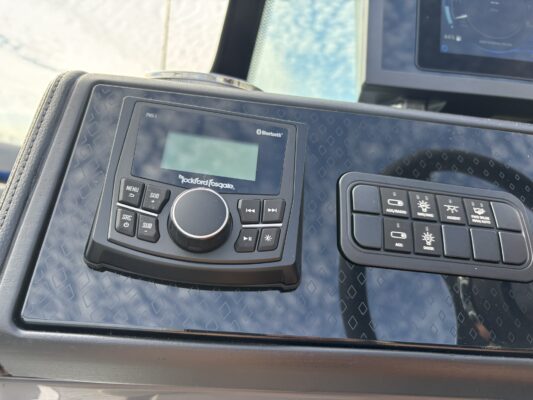 2026 Bennington 22 MFB Sport