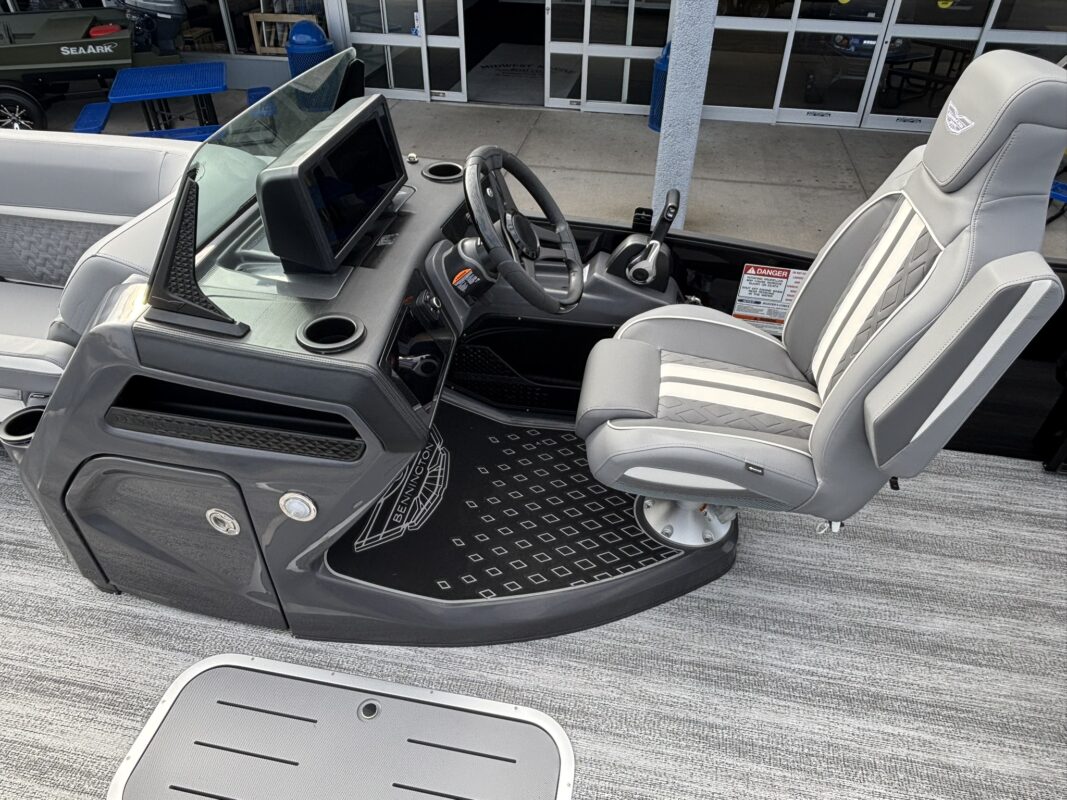 2026 Bennington 22 MSB Sport