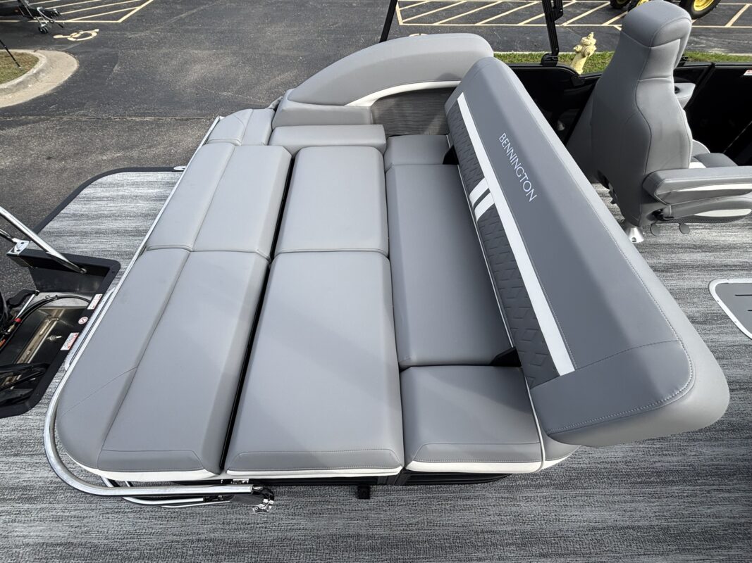 2026 Bennington 22 MSB Sport