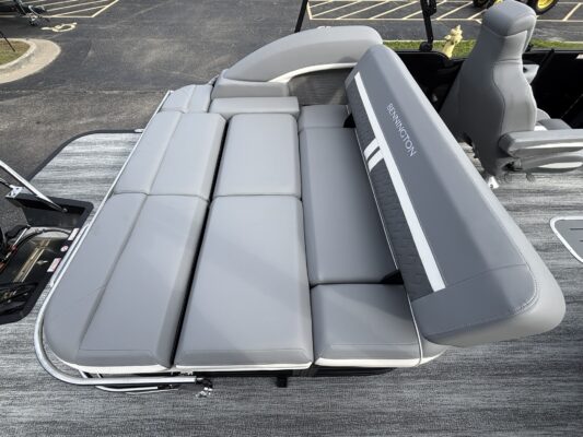 2026 Bennington 22 MSB Sport