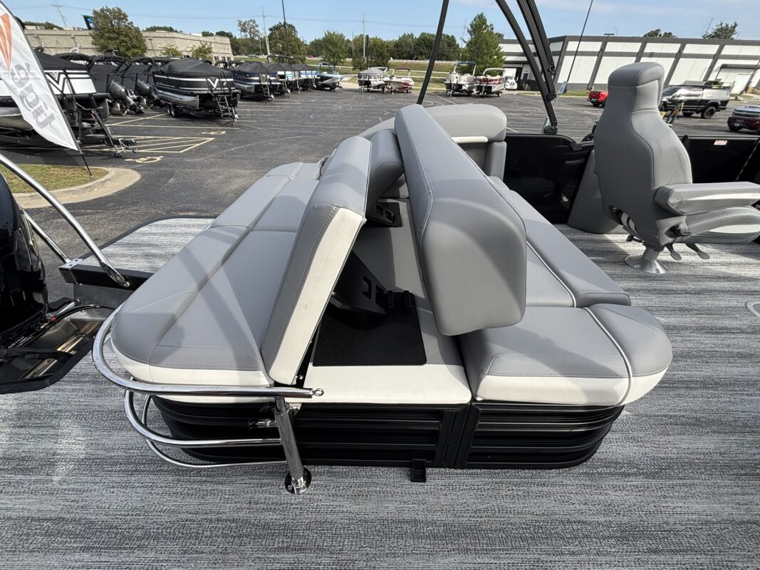 2026 Bennington 22 MSB Sport