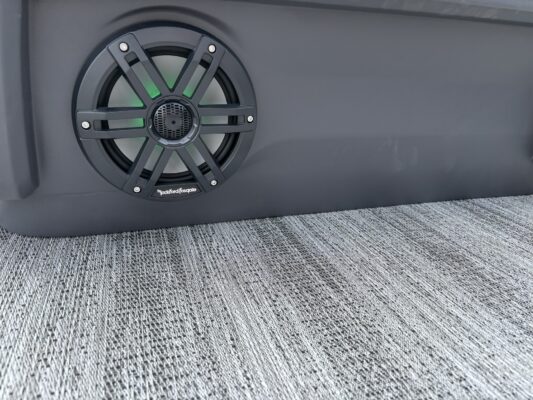 2026 Bennington 22 MFB Sport