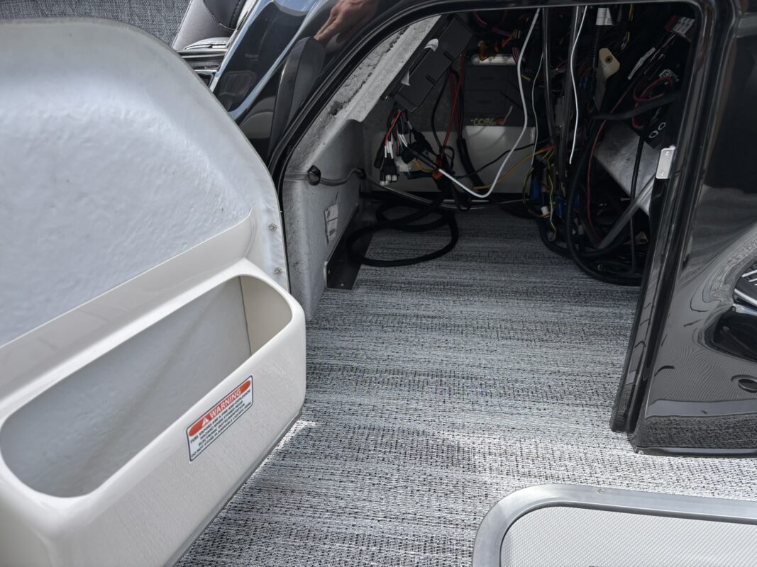 2026 Bennington 22 MFB Sport