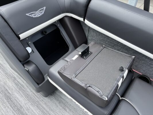 2026 Bennington 22 MFB Sport