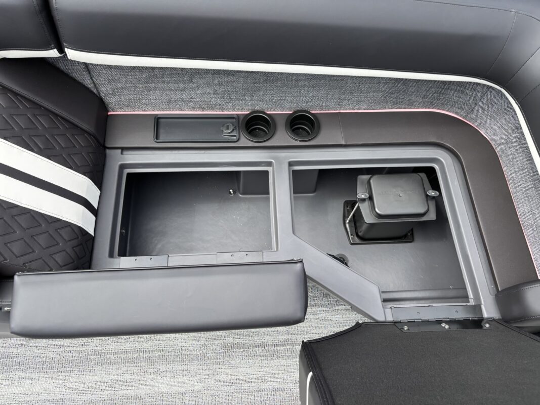 2026 Bennington 22 MFB Sport