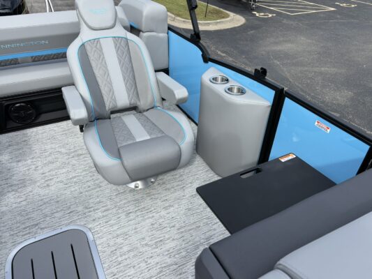 2026 Bennington 22 MSB Base