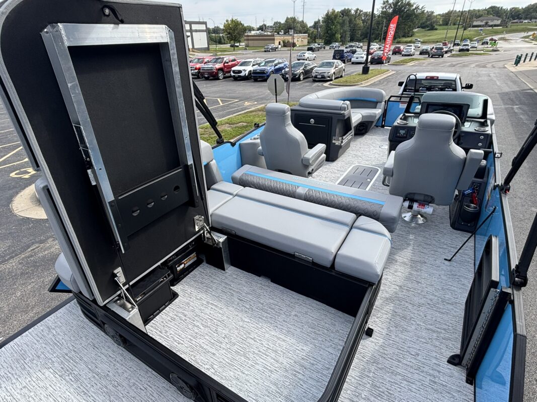 2026 Bennington 22 MSB Base