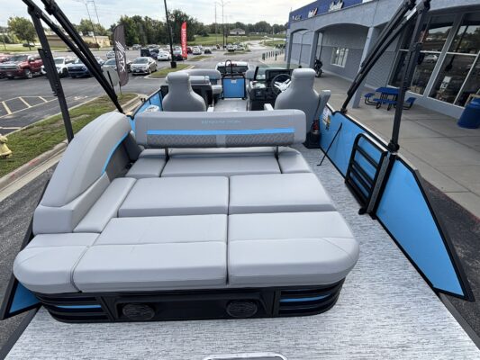 2026 Bennington 22 MSB Base