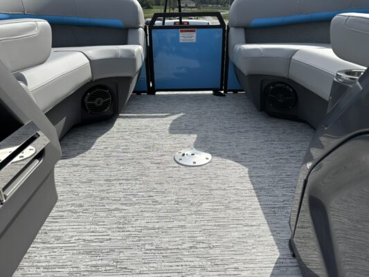 2026 Bennington 22 MSB Base