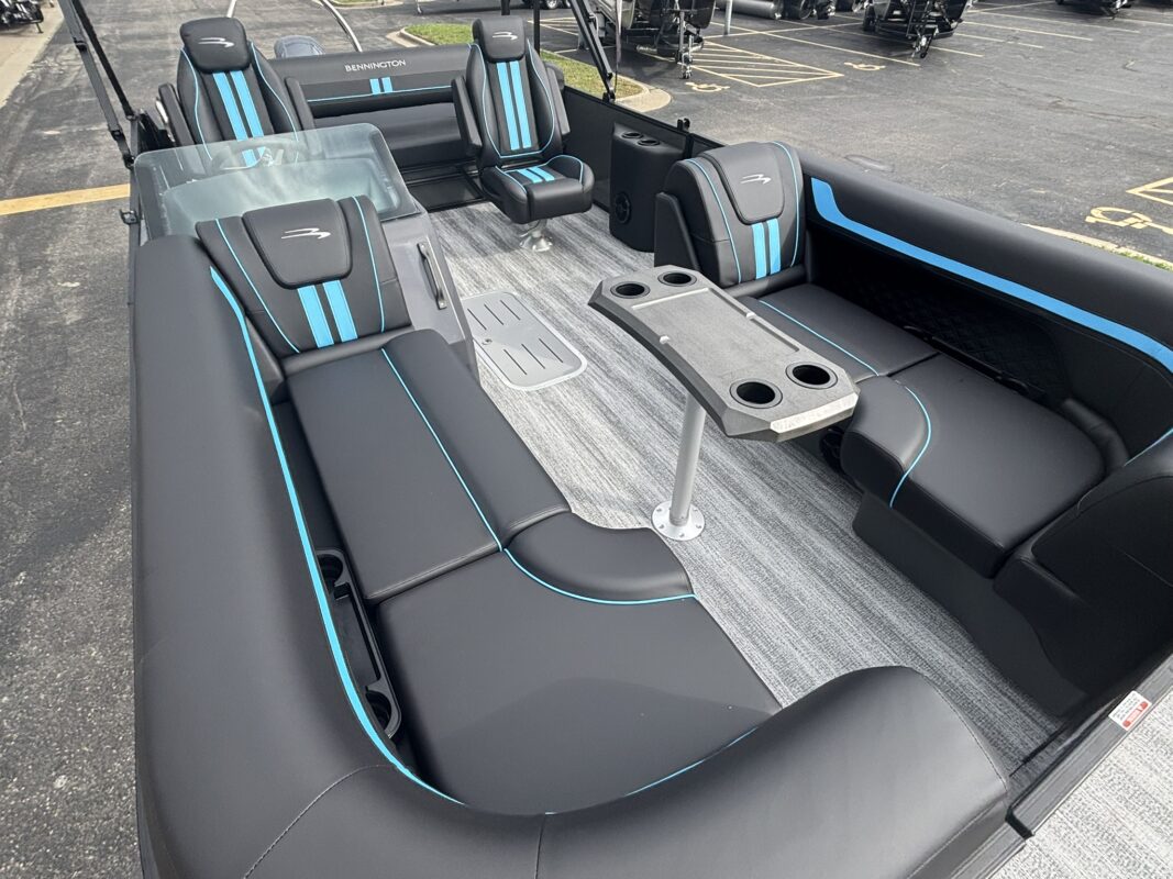 2026 Bennington 22 SSB Sport