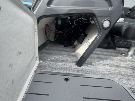 2026 Bennington 22 SSB Sport