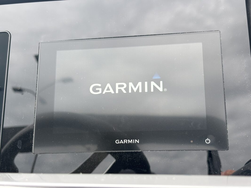 2026 Bennington 22 SSB Sport