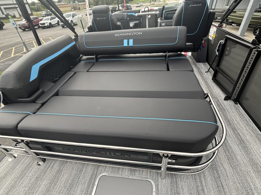2026 Bennington 22 SSB Sport