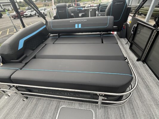2026 Bennington 22 SSB Sport