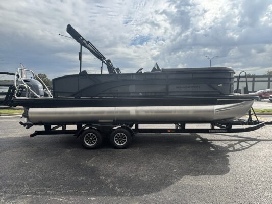 2026 Bennington 22 SSB Sport